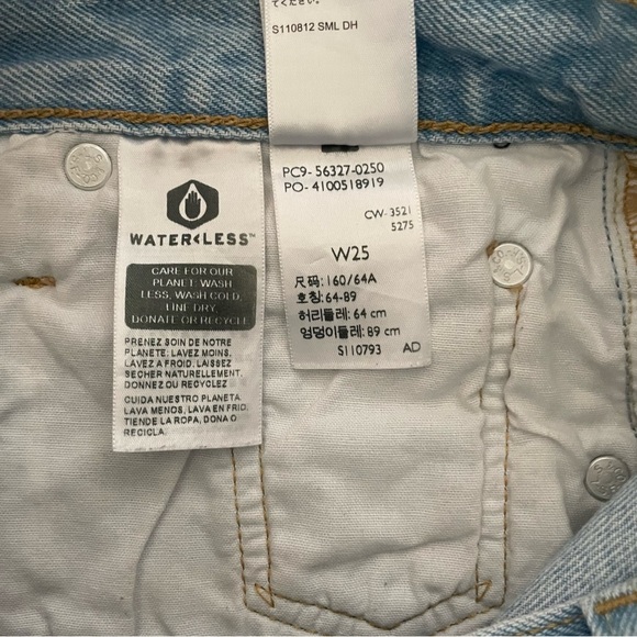 Levi's® Premium 501® Original Fit High Rise Cut off Jean shorts Size 25 - Picture 10 of 10